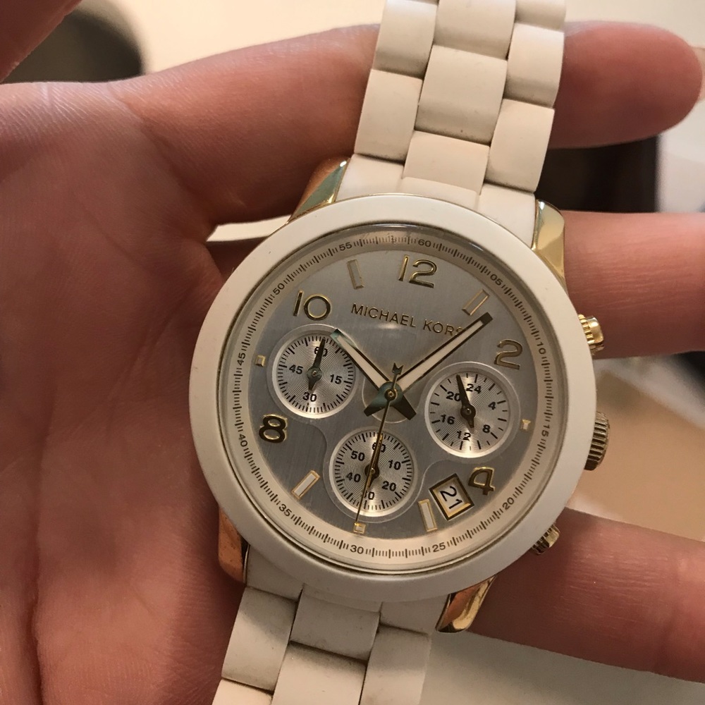 women’s gold and white Michael Kors watch - MC5145